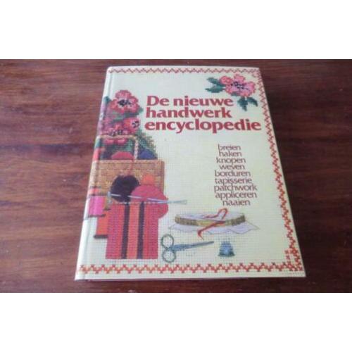 De nieuwe handwerk encyclopedie - Judy Brittain, Oosterbaan