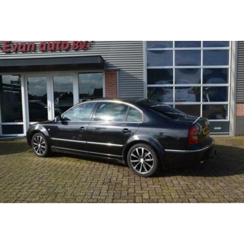 Skoda Superb 2.5 V6 TDI Elegance