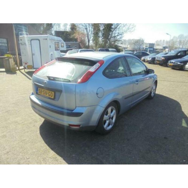 Ford Focus 1.6 TDCI Futura 3drs,bj06euro4,airco,enz,zeer moo