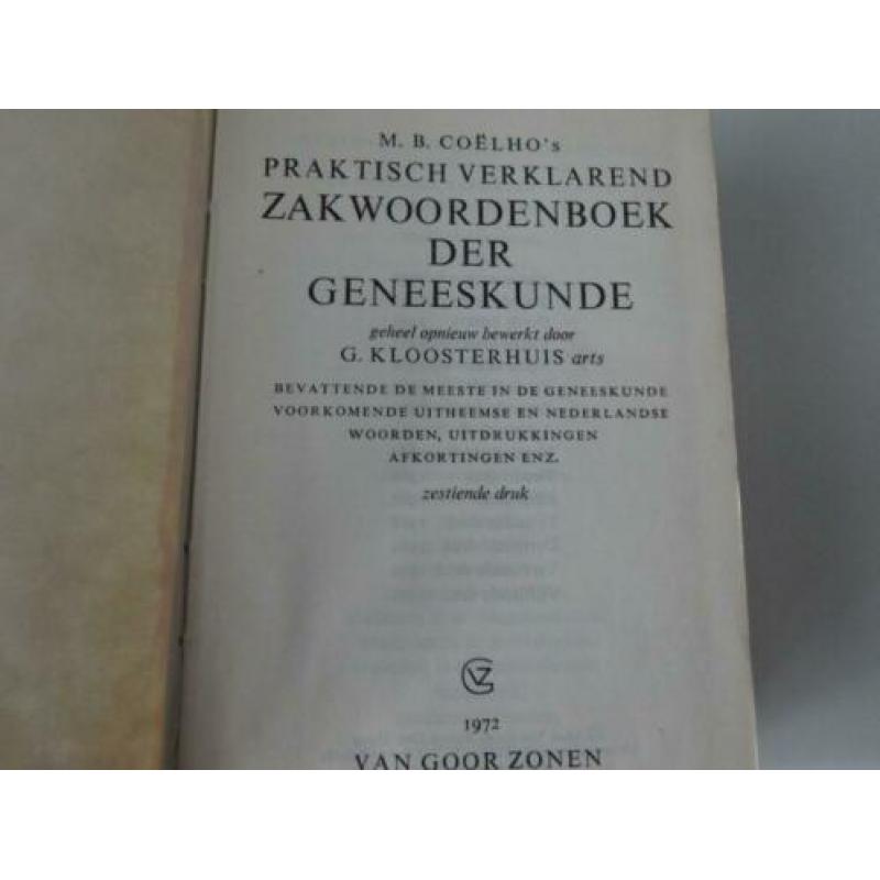 Zakwoordenboek der Geneeskunde uit 1971.