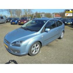 Ford Focus 1.6 TDCI Futura 3drs,bj06euro4,airco,enz,zeer moo