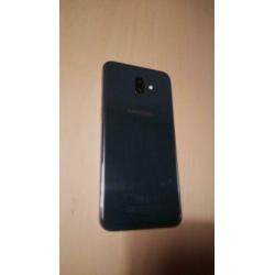 Samsung J6+