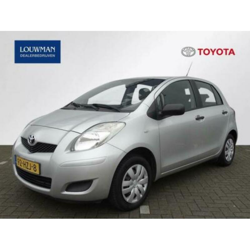 Toyota Yaris 1.0 VVTi Acces | Parkeersensoren | Trekhaak |