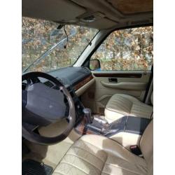 Mmbs T5 bosbouwtrekker 4x4 Range Rover P38