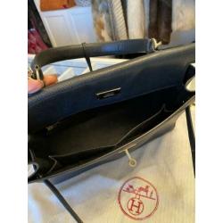 Hermes Kelly 30 zwart van echt leer.