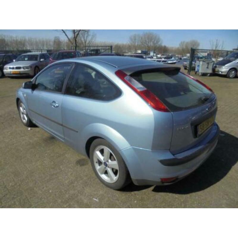 Ford Focus 1.6 TDCI Futura 3drs,bj06euro4,airco,enz,zeer moo