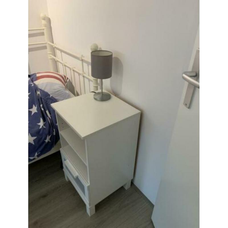 Nachtkastjes wit 2 stuks met of zonder lampen