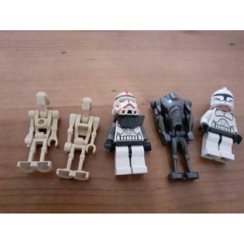 Lego Star Wars 7681 Separist Spider droid.