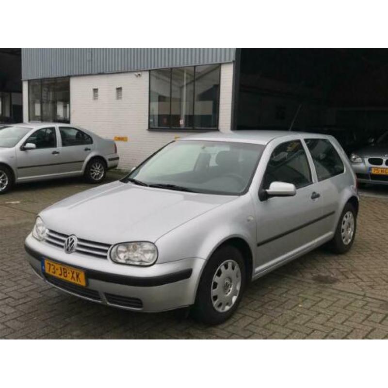 Volkswagen Golf 1.6-16V Sportline Airco/ Cruise/ El.raam/APK