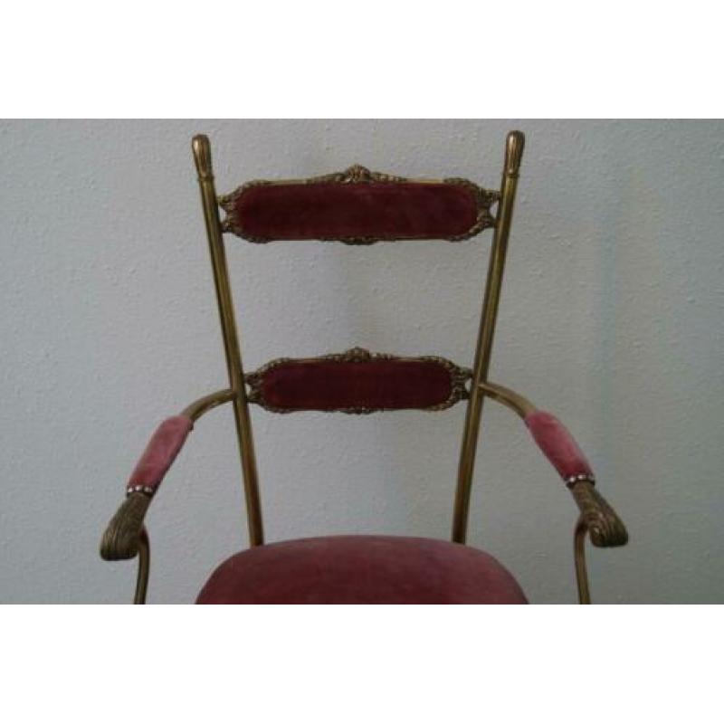Chiavari messing stoel met armleuningen Hollywood Regency