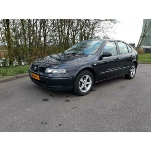 Seat Leon 1.6 77KW 2001 Zwart