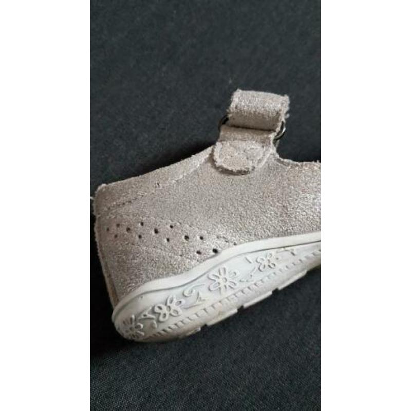 Leren zilveren meisjes sandalen maat 24