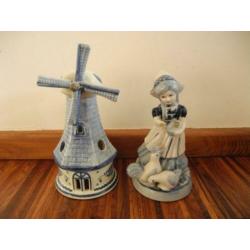 Verzameling Delfts blauw aardewerk, gestempeld