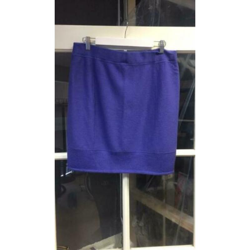 Rokje Marc Cain 40/42 mooi lavendel kleur