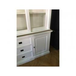 Vitrinekast Richmont 180x50x220 cm.