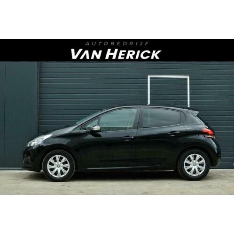 Peugeot 208 1.2 PureTech Urban Soul Navigatie / 1e eigenaar