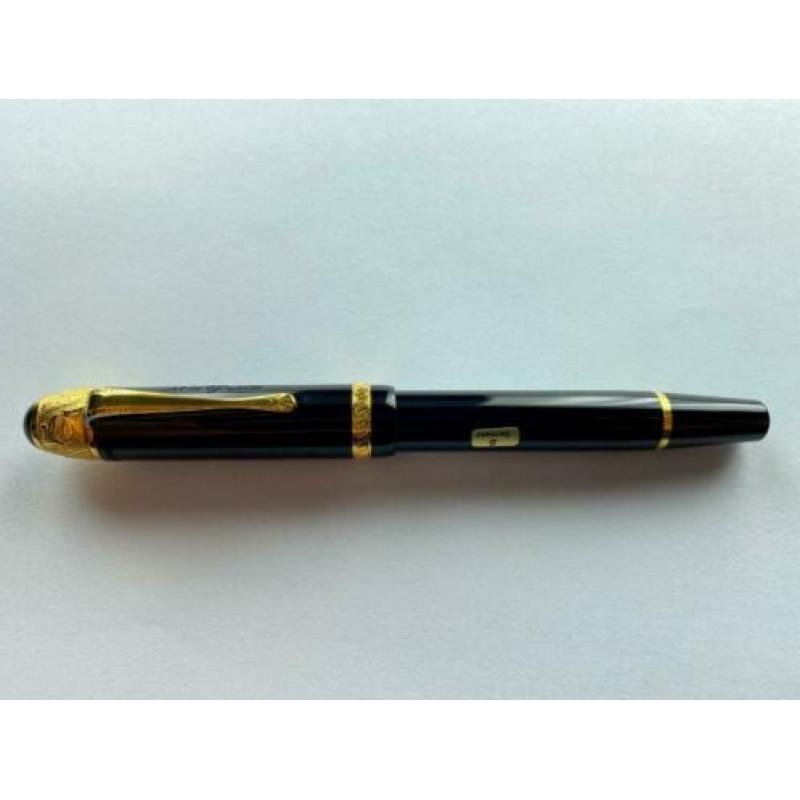 Montblanc Writes edition Voltaire vulpen Brede punt Nieuw