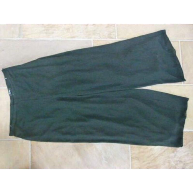 Zwart wijd vallende gevoerde pantalon broek Vera Mont 44 L
