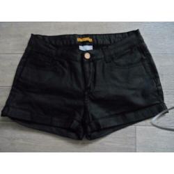 B a DIVA SHORT ALS NIEUW MAAT 164