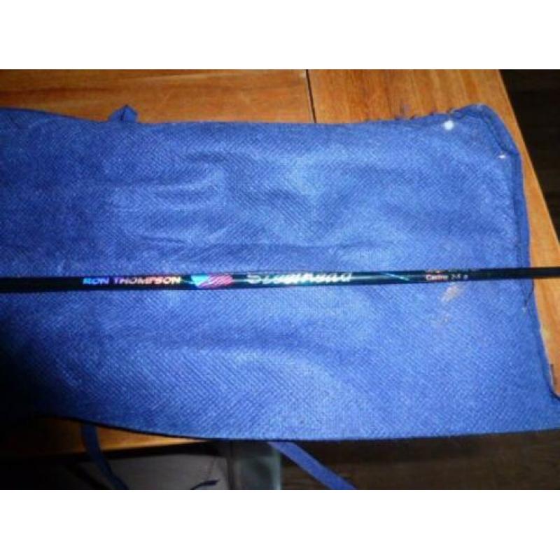 Ron Thomson picker met Okuma molen