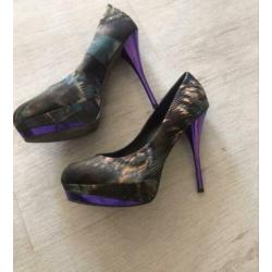 Blink pumps 38