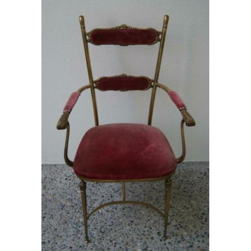 Chiavari messing stoel met armleuningen Hollywood Regency