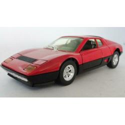 Bburago verzameling 1:24 - VITRINEMODELLEN + veel Folders