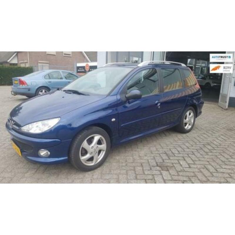 Peugeot 206 SW 1.6-16V Air-line 3