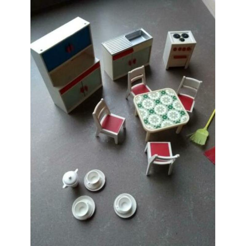Keukentje voor poppenhuis, Lundby