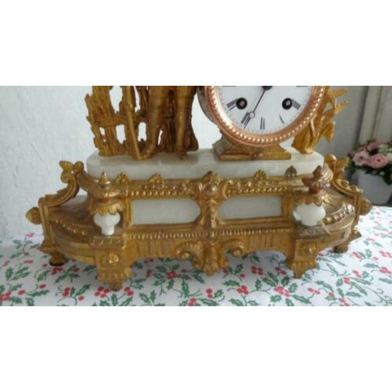 Antieke Franse pendule
