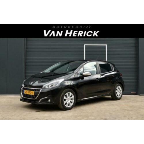 Peugeot 208 1.2 PureTech Urban Soul Navigatie / 1e eigenaar