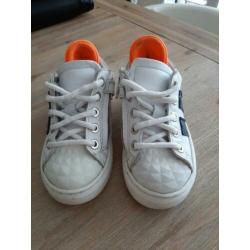 Stoere HIP jongenssneakers maat 26