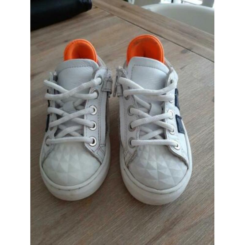 Stoere HIP jongenssneakers maat 26