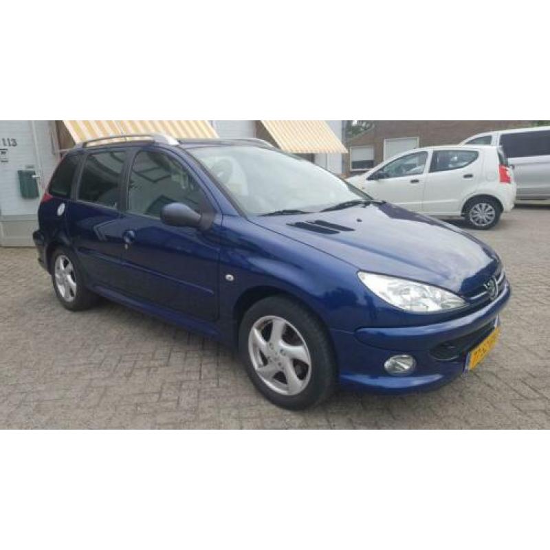 Peugeot 206 SW 1.6-16V Air-line 3