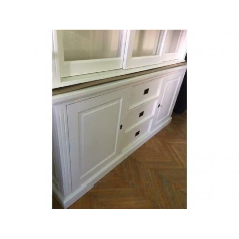 Vitrinekast Richmont 180x50x220 cm.