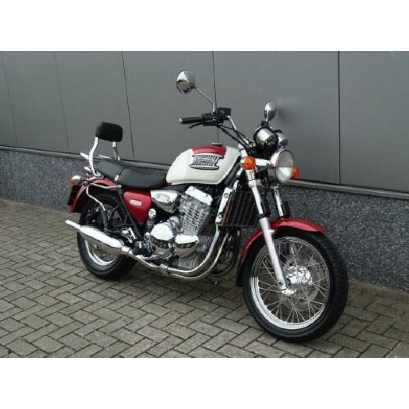 Triumph THUNDERBIRD (bj 2002)
