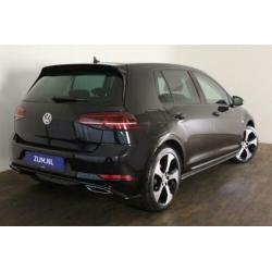 Volkswagen Golf 1.5 TSI 150 PK Highline R DSG | R-Line exter
