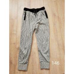 Jeans slim fit 146 als nieuw