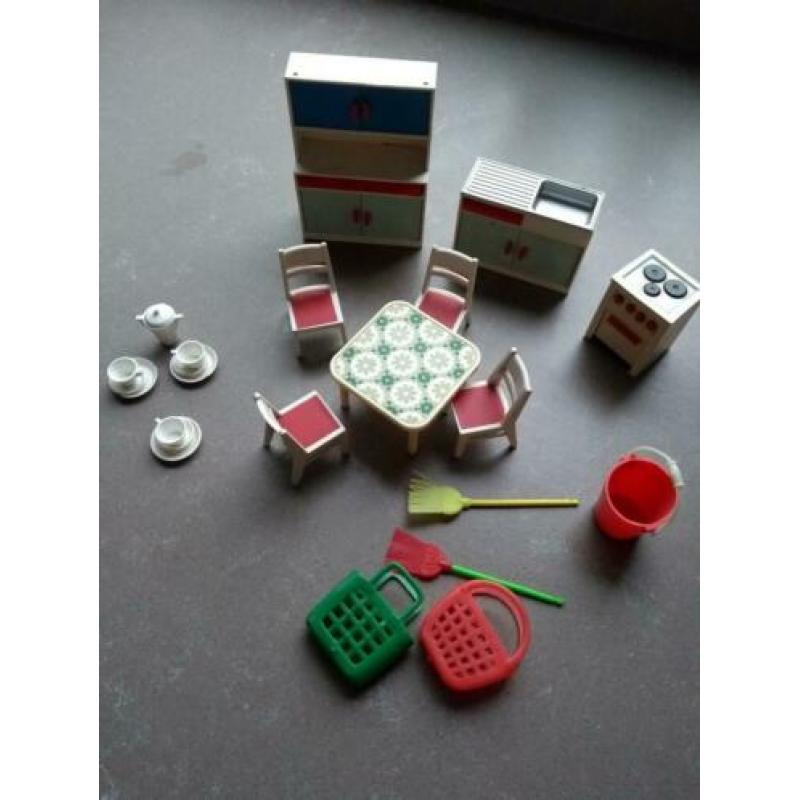 Keukentje voor poppenhuis, Lundby