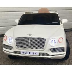 Bentley Bentayga Creme 12v Afstandsbed. / Leer / MP3/ bleuth