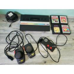 Atari 2600 met 4 spellen