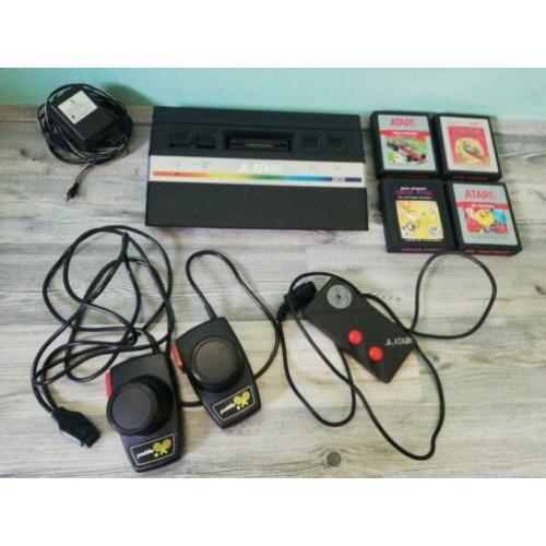 Atari 2600 met 4 spellen