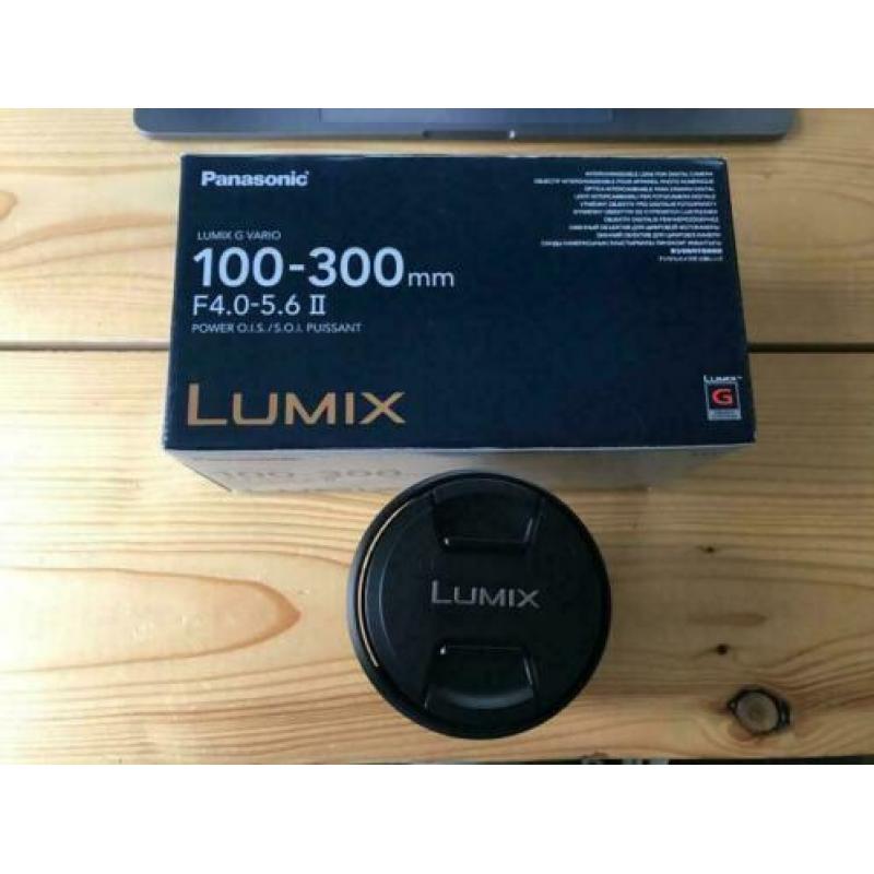 Panasonic Lumix 100-300mm f/4-5.6 MK ii zo goed als nieuw!