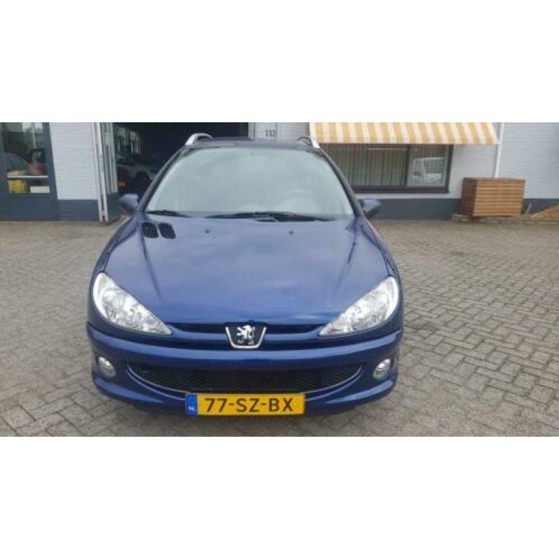 Peugeot 206 SW 1.6-16V Air-line 3