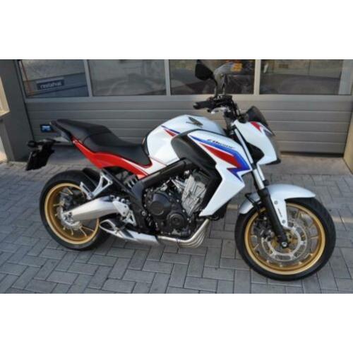 Honda cb650f bj 2016 en kawasaki er6f en er6n a2 rijbewijs