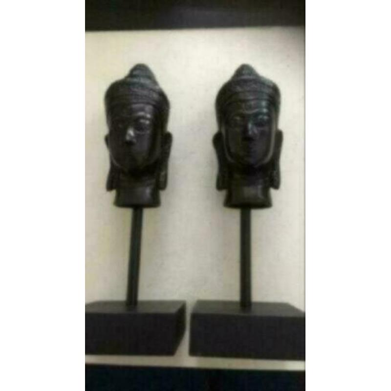 2 x boeddha hoofd, 13 cm, metaal, op houten voet 21 cm