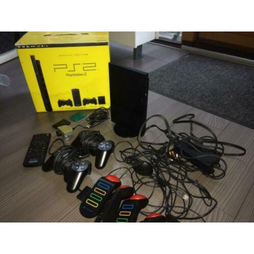 Te koop: Zeer complete Sony PS2 Special edition + 9 spellen
