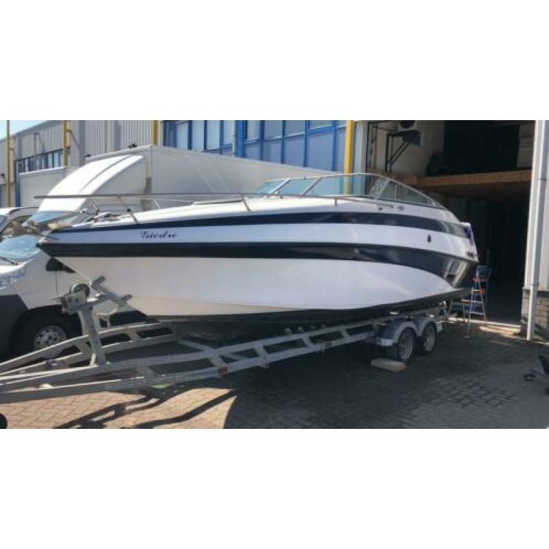 Crownline 230 CR