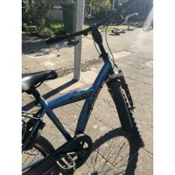Blauwe Batavus kinderfiets 24 inch
