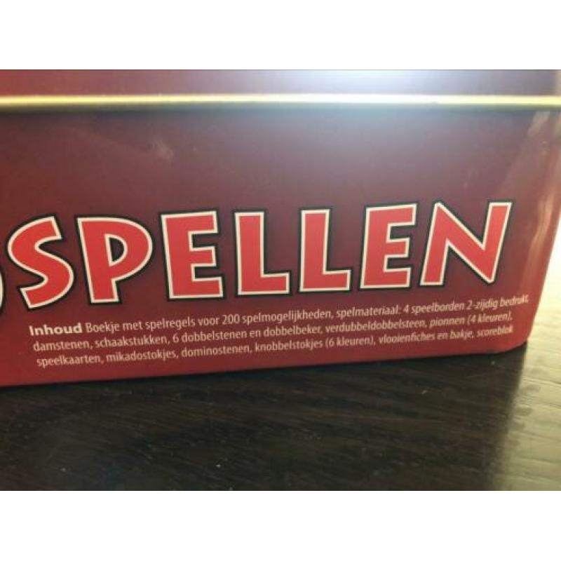200 spellen in één doos!